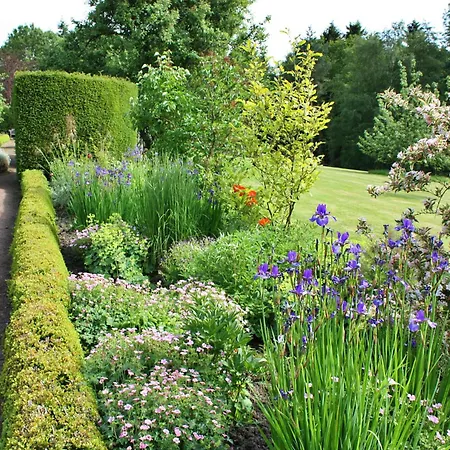 Finest Retreats - Ingleby Manor - Courtyard Holiday home